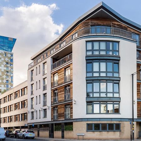 Washington 2 Bedroom Apartment By The Cube & Mailbox & Private Terrace Бирмингем Экстерьер фото