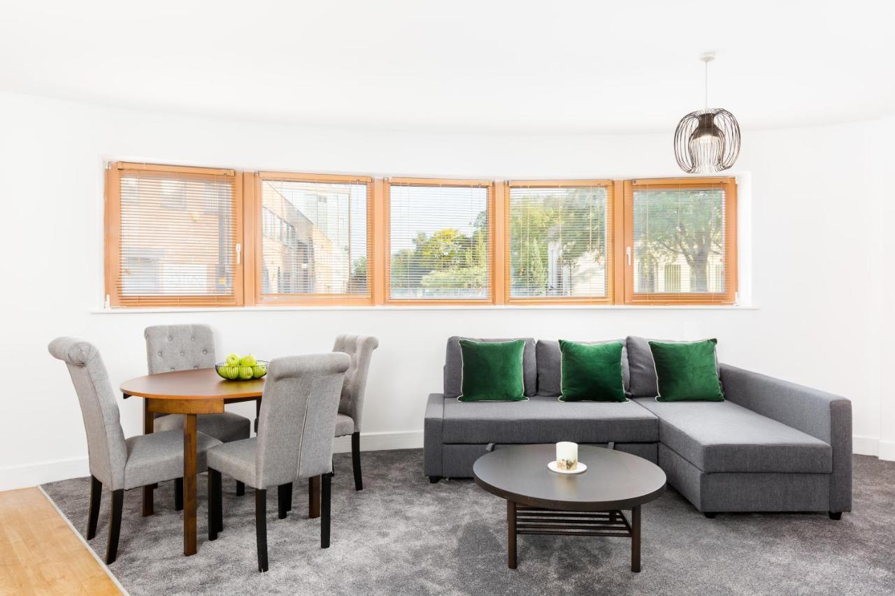 Washington 2 Bedroom Apartment By The Cube & Mailbox & Private Terrace Бирмингем Экстерьер фото